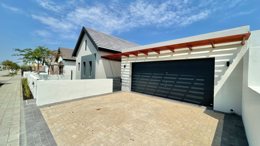 3 Bedroom Property for Sale in Sitari Country Estate Western Cape